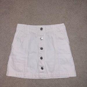 White denim skirt